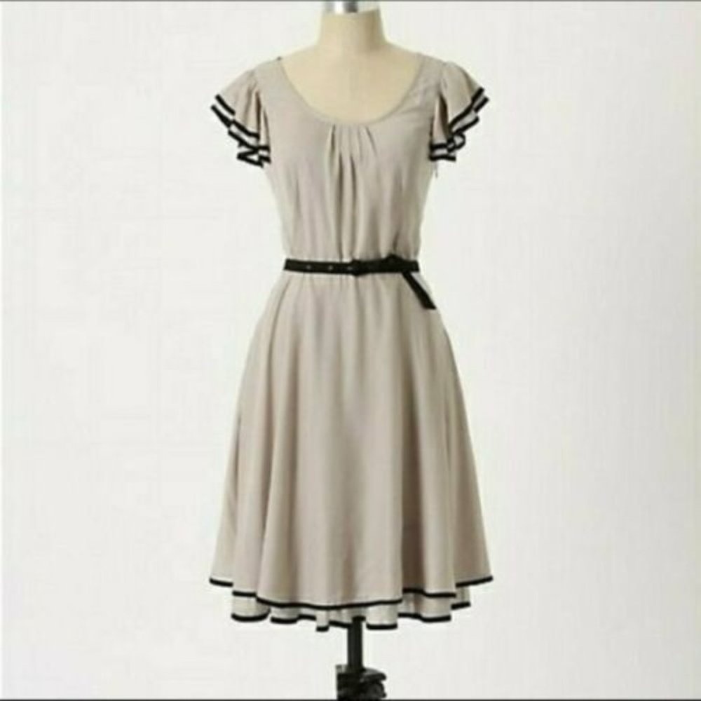 Anthropologie Maeve Size 6 Time Gone By Dress Cream Black Trim Flutter Sleeve